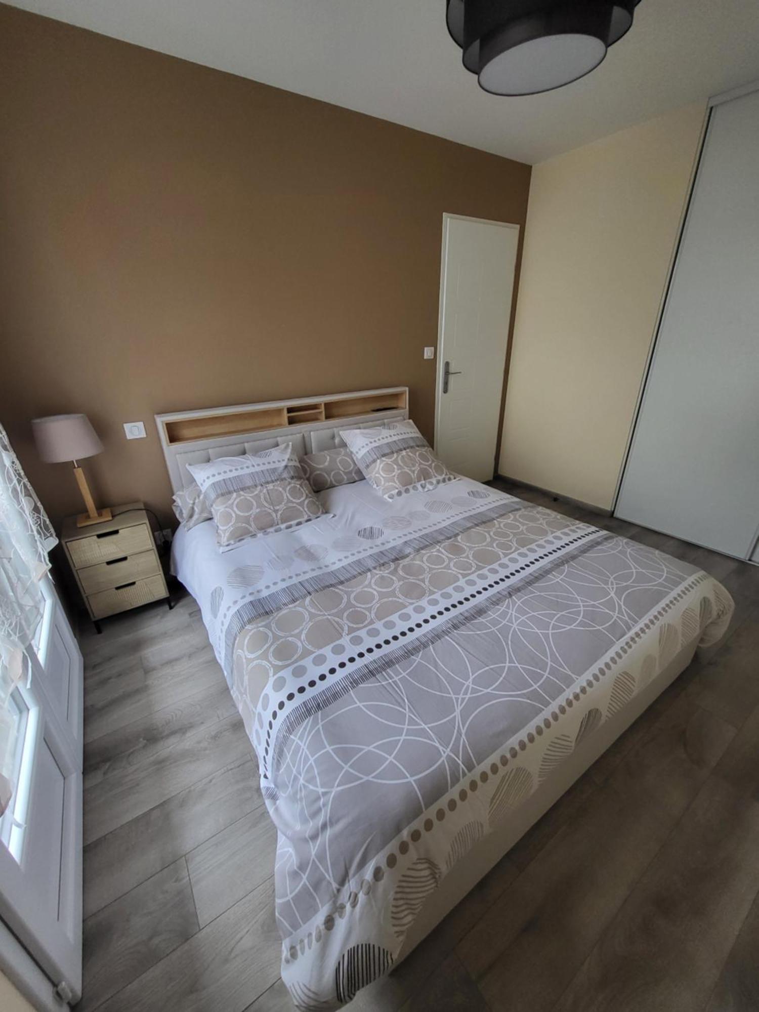 Le Touristic Appartements ลูซ-แซ็ง-โซเวอร์ ภายนอก รูปภาพ